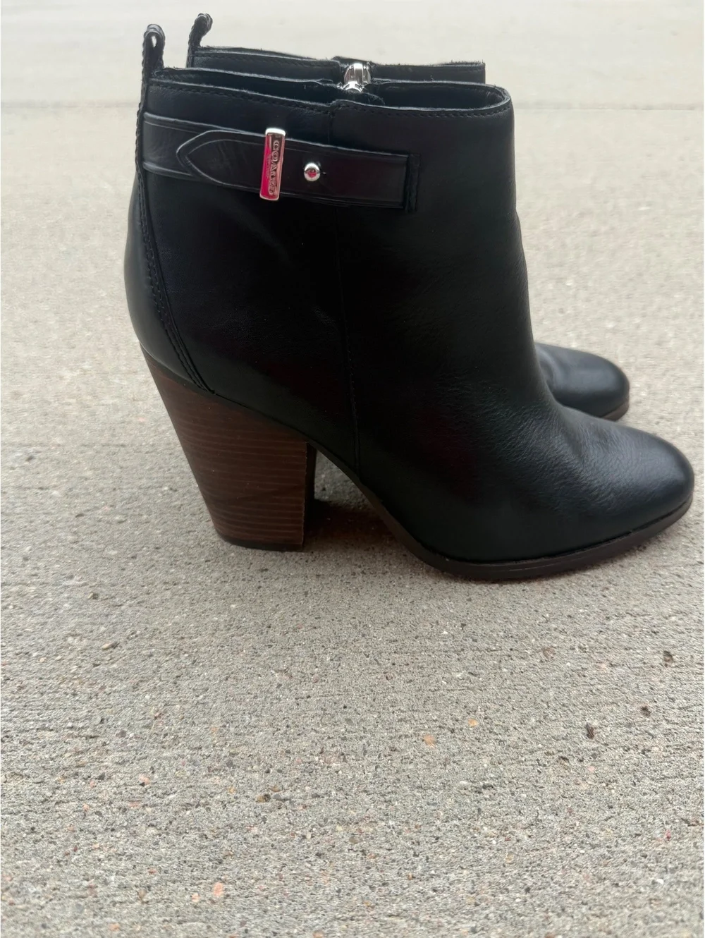 Coach these black